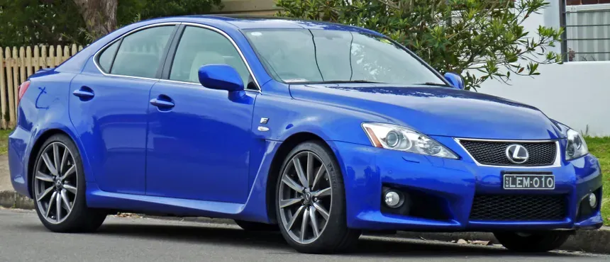 2008-2010_Lexus_IS_F_(USE20R)_Sports_Luxury_sedan_01.webp