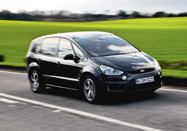 ## 5. Ford S-MAX.webp