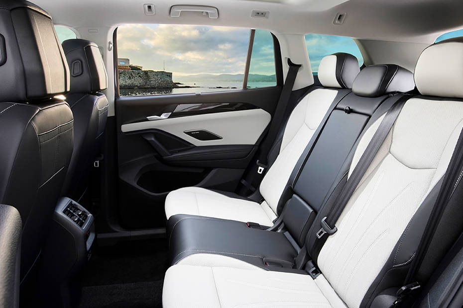 volkswagen-tayron-image