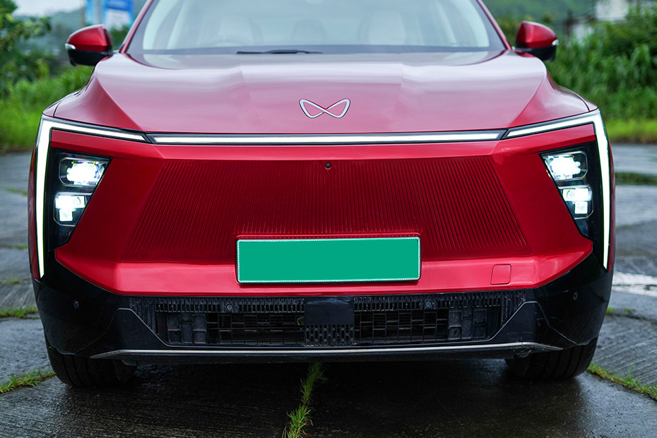 mahindra-xev-9e-image