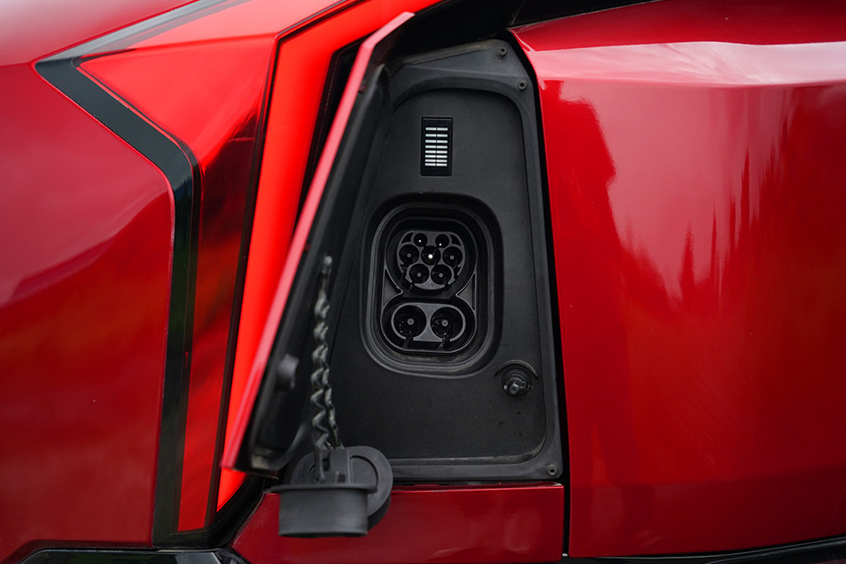 mahindra-xev-9e-image