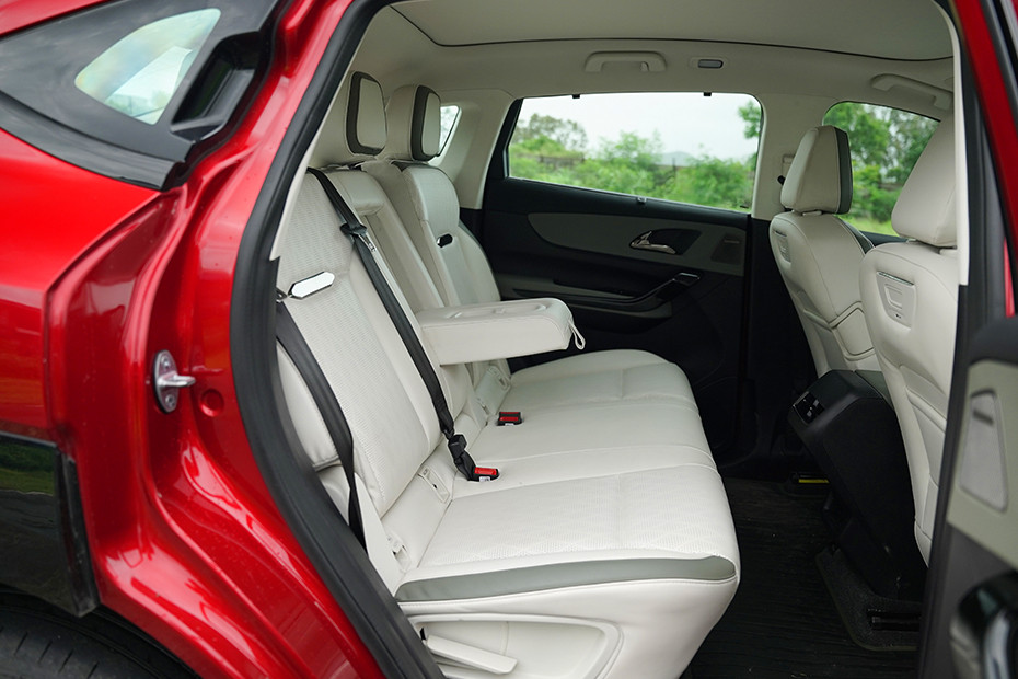 mahindra-xev-9e-image