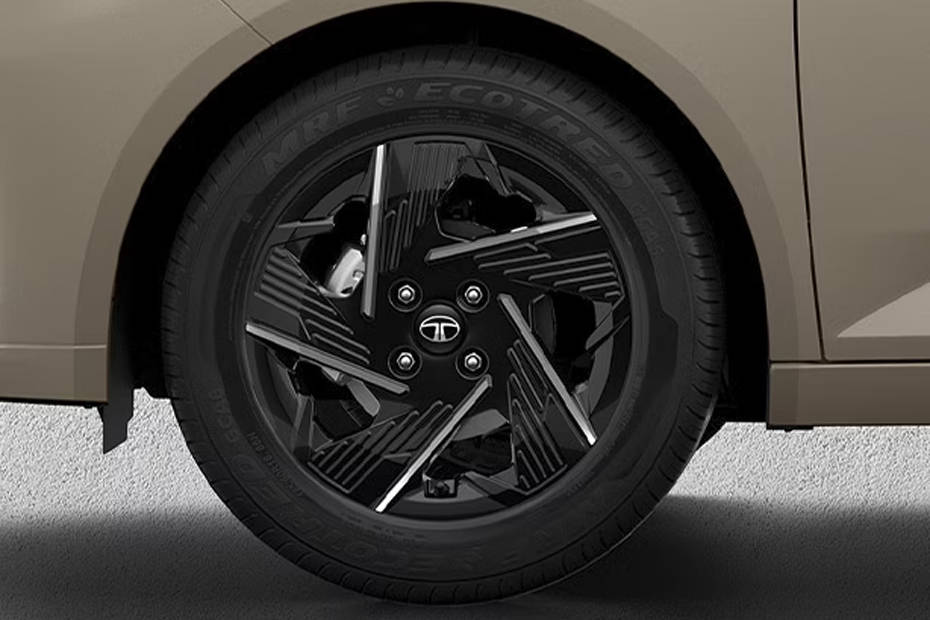 tata-altroz-2025-image