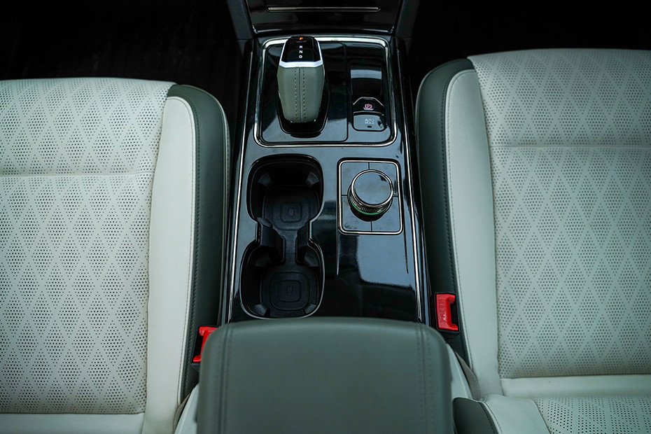 mahindra-xev-9e-image