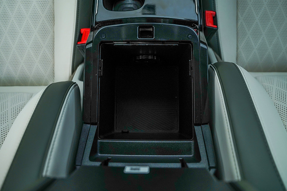 mahindra-xev-9e-image