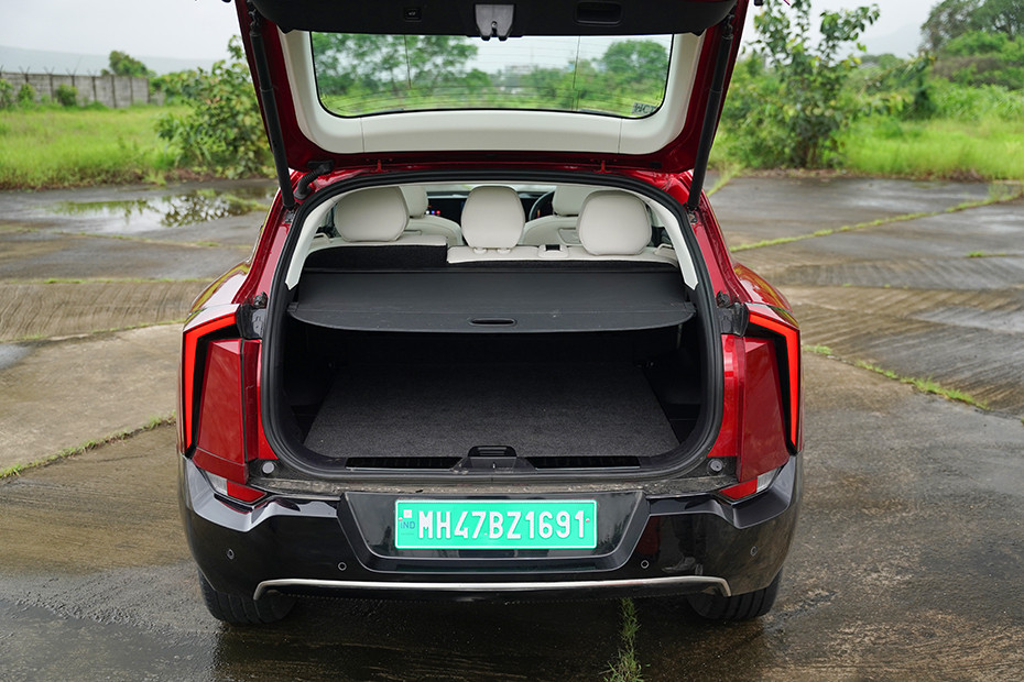mahindra-xev-9e-image