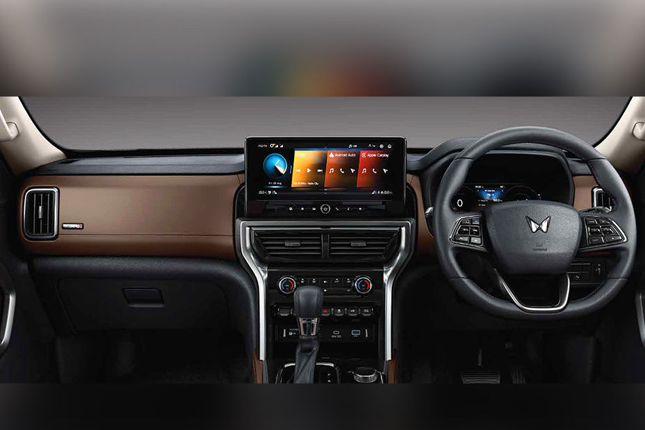 Interior-0