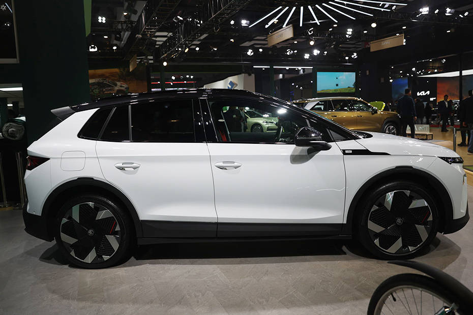 skoda-elroq-image