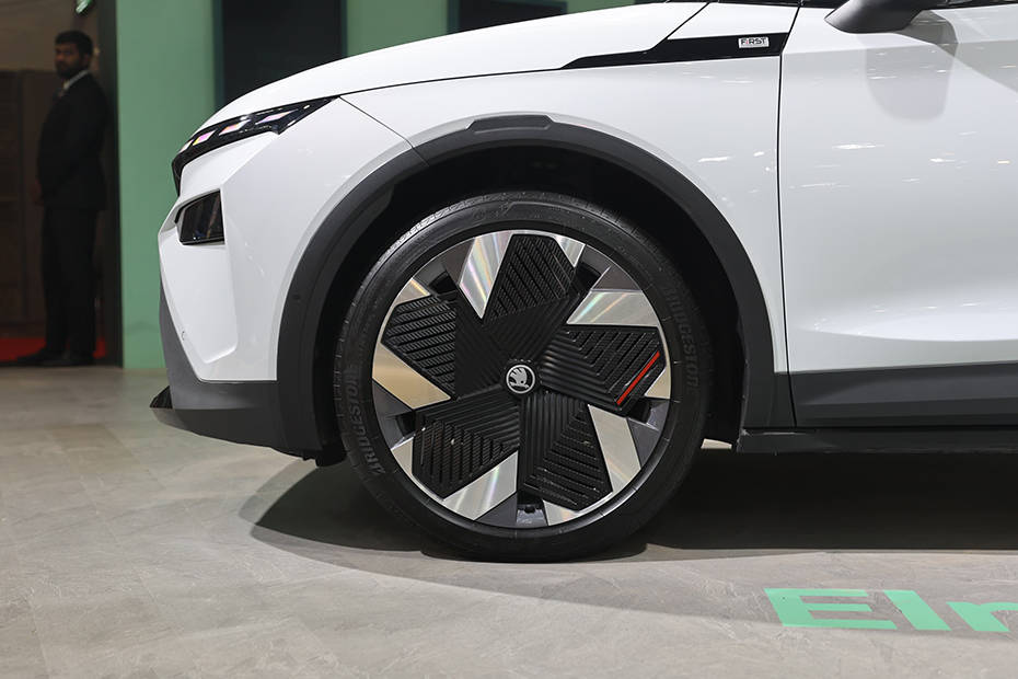 skoda-elroq-image