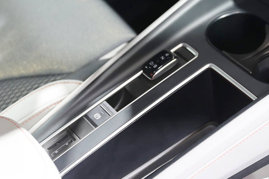 skoda-elroq-image