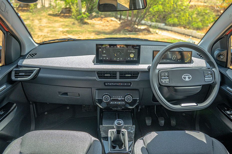 Interior-0