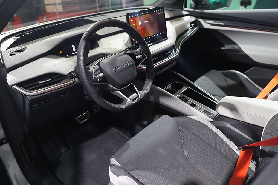 skoda-elroq-image