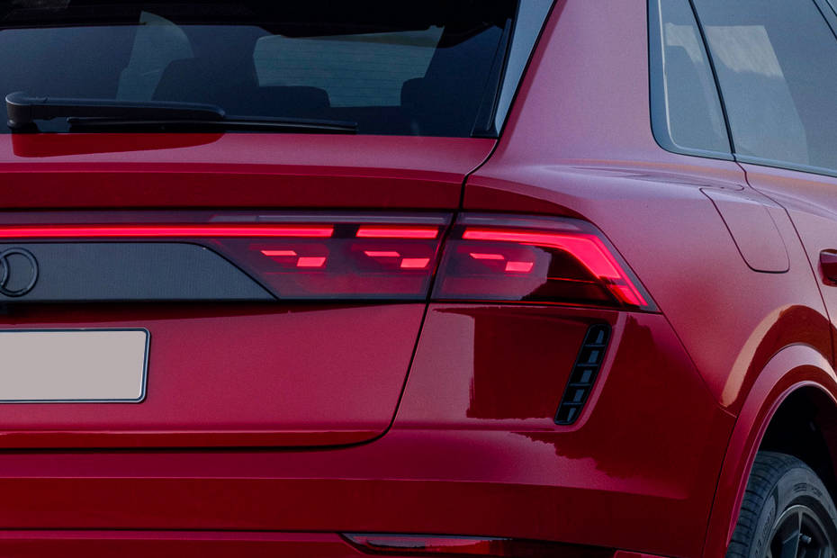 audi-rs-q8-image