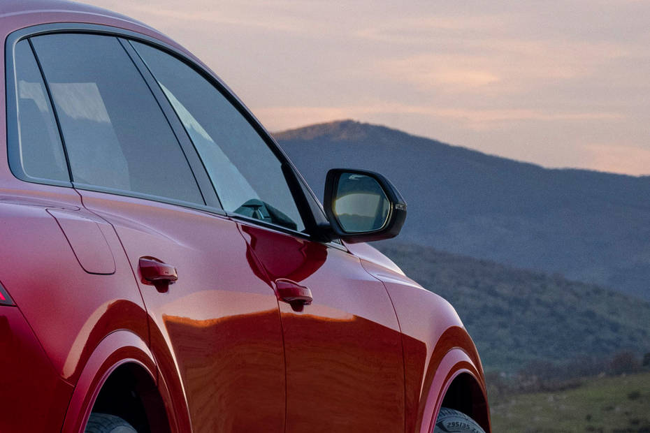 audi-rs-q8-image