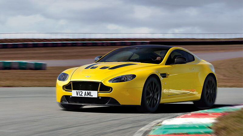 aston-martin-v12-vantage-image
