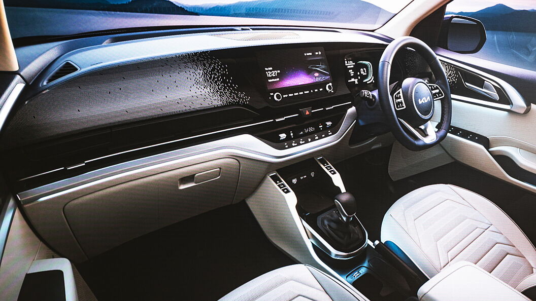 kia-carens-image