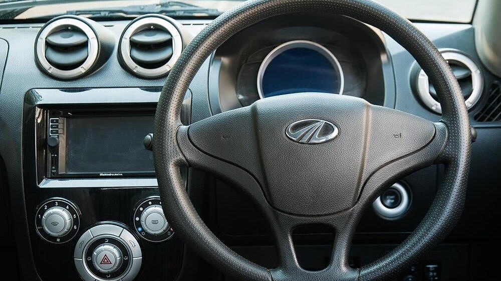 mahindra-e2o-image