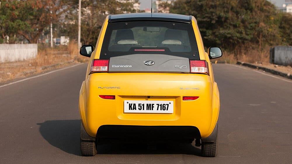 mahindra-e2o-image