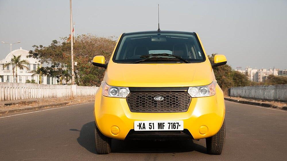 mahindra-e2o-image