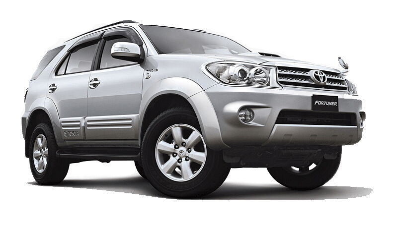 toyota-fortuner-image