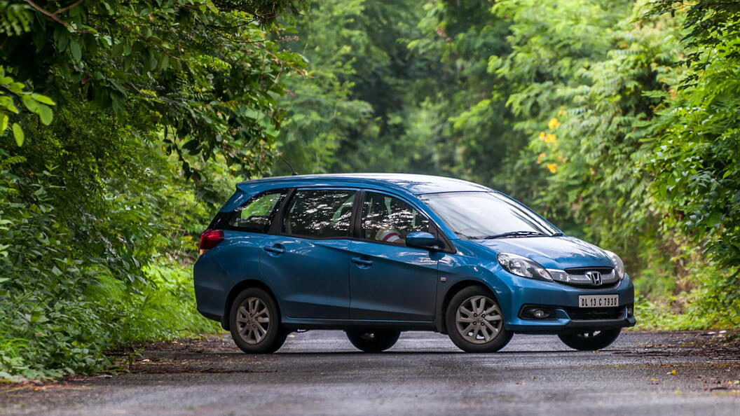 honda-mobilio-image