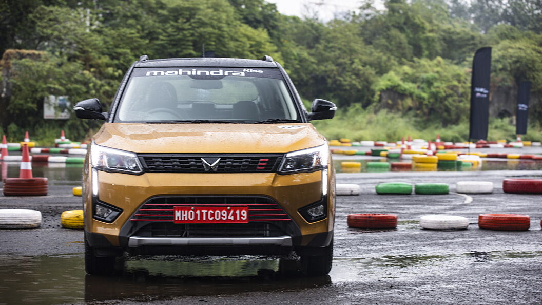 mahindra-xuv300-turbosport-image