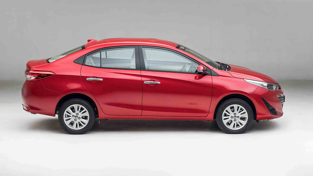 toyota-yaris-image