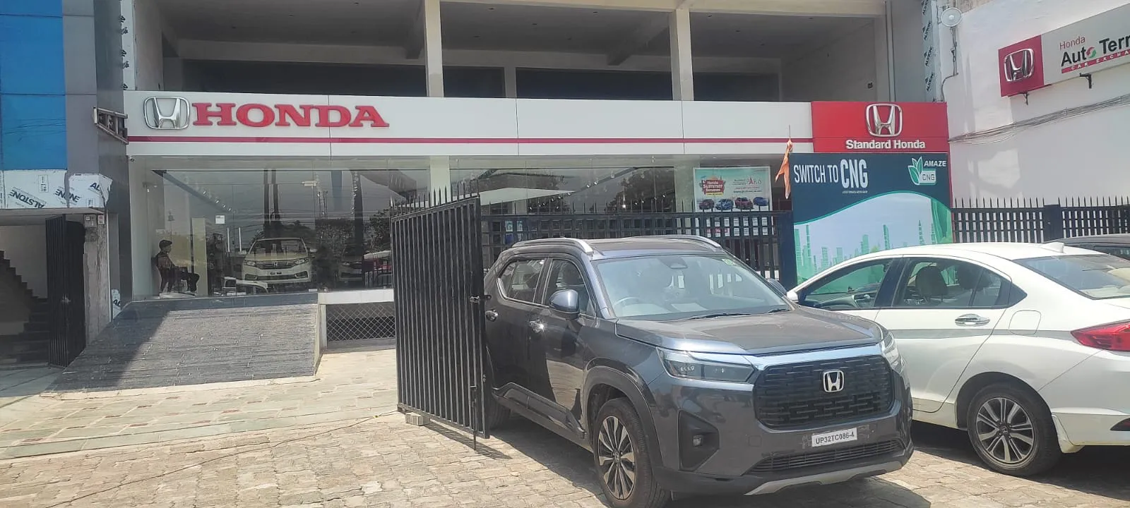 Standard Honda image