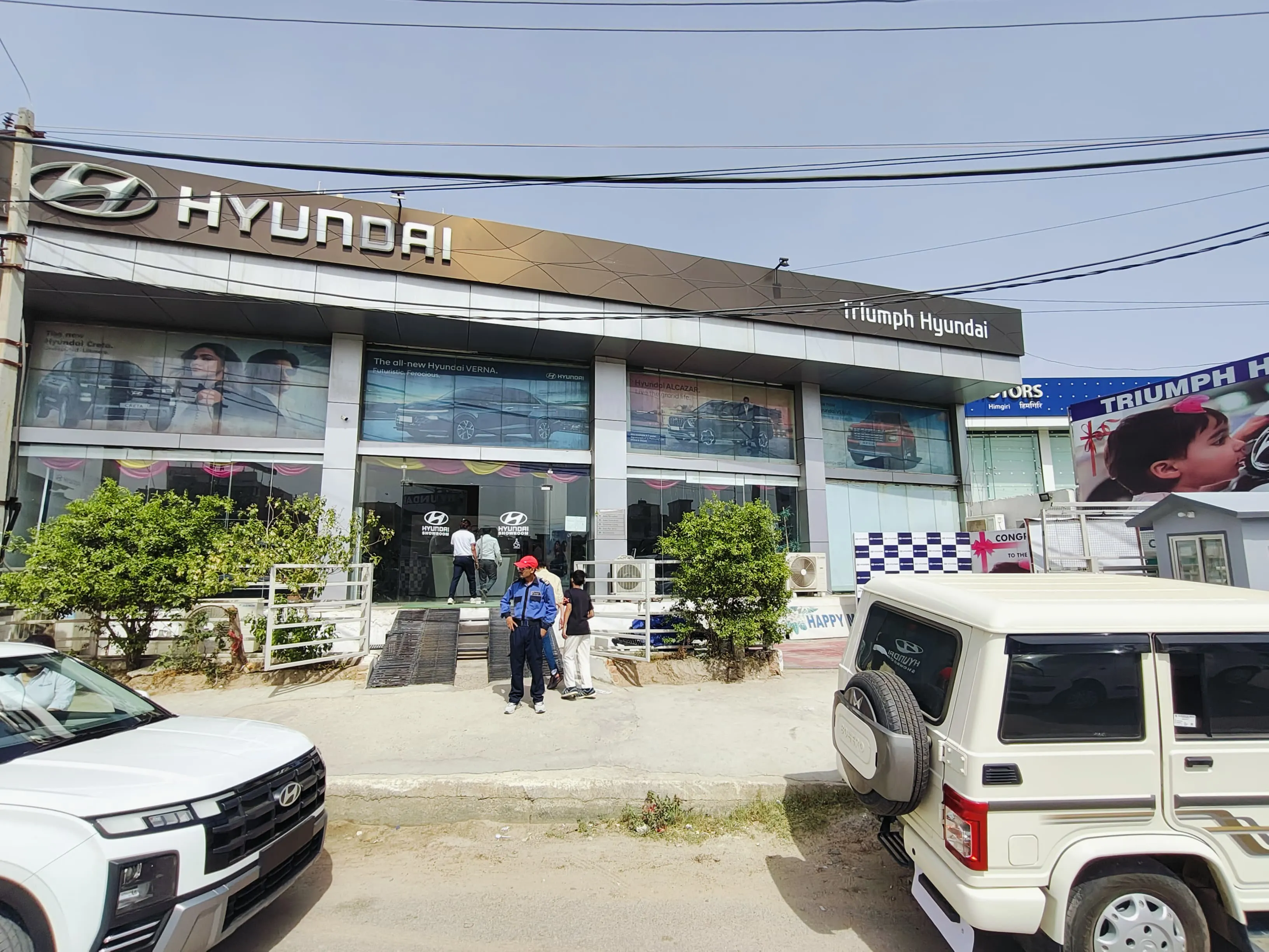 Triumph Hyundai image