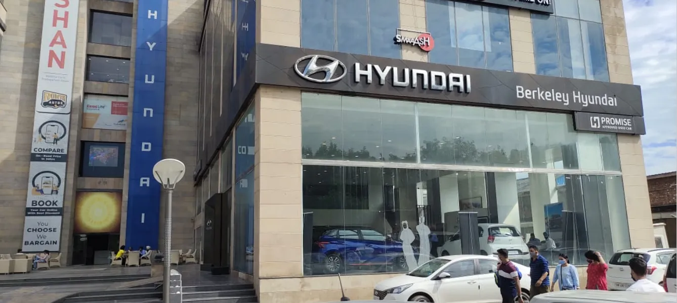 Berk Hyundai image