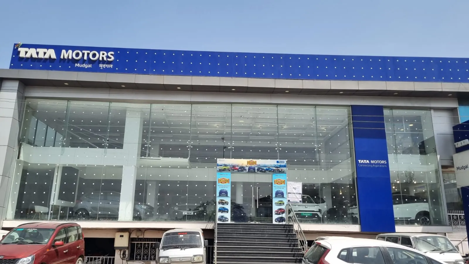 Mudgal Motors Tata image