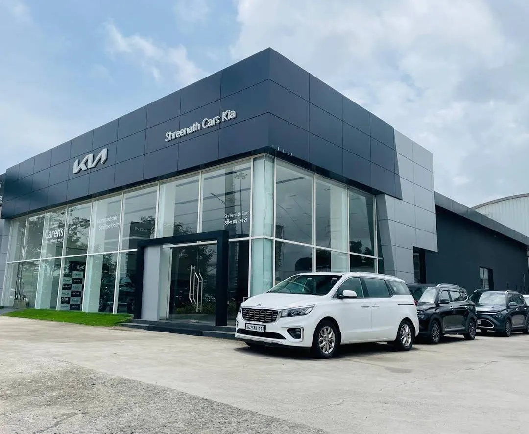 Shreenath Cars KIA image