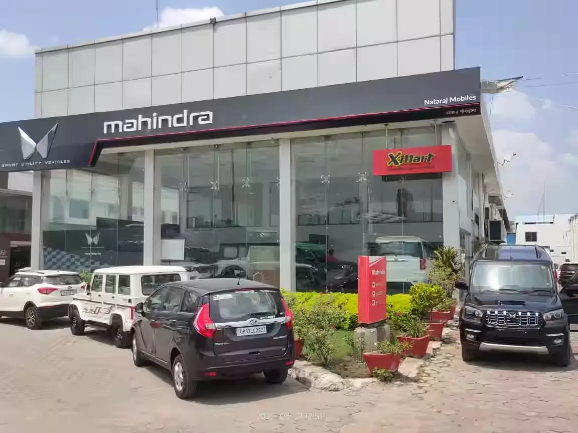 Natraj Mahindra image