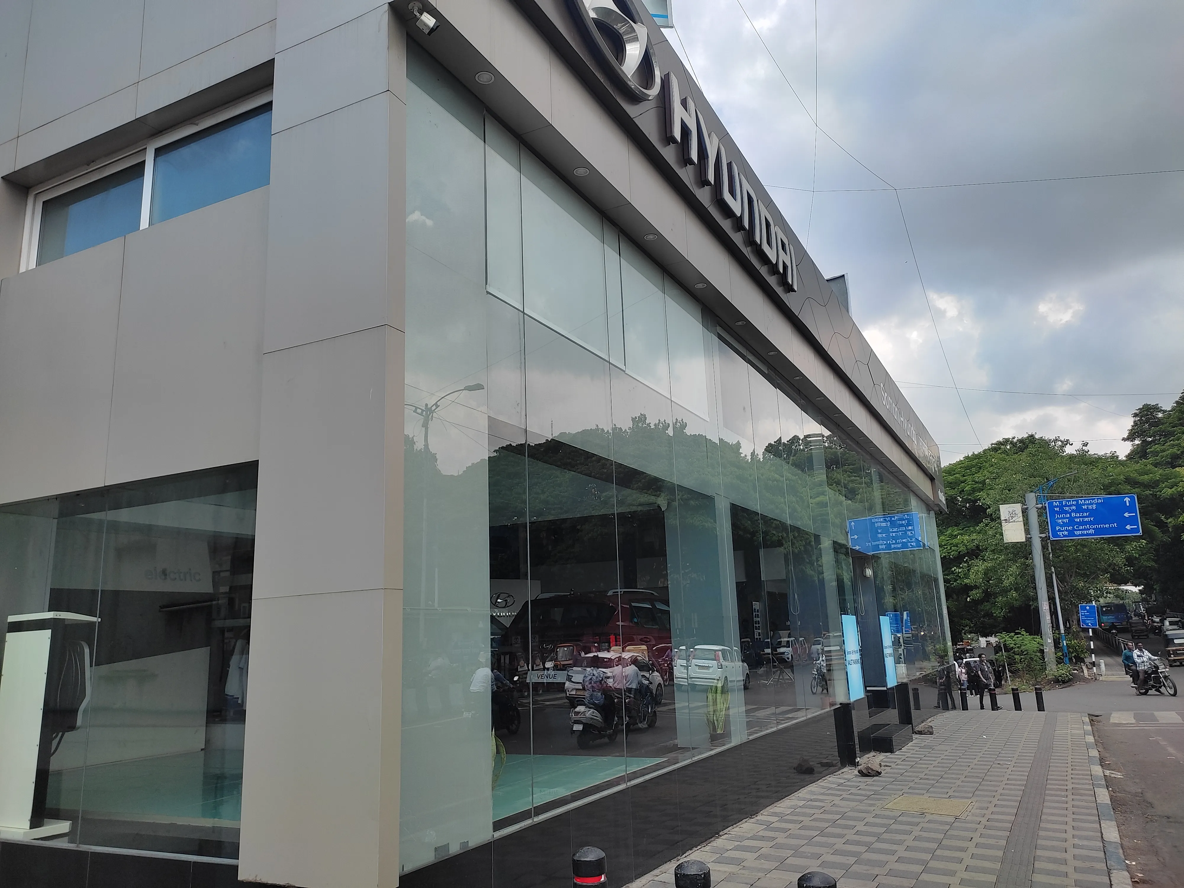 Somani Hyundai image