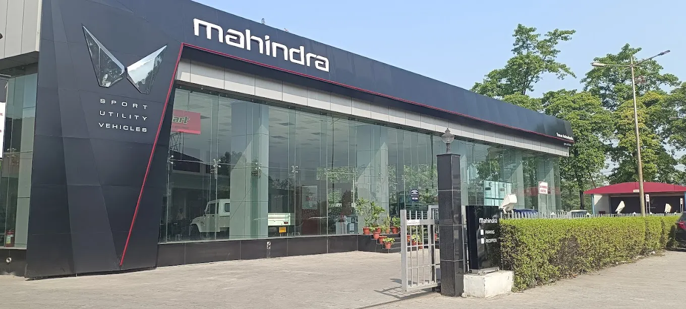 Kumar Mahindra image