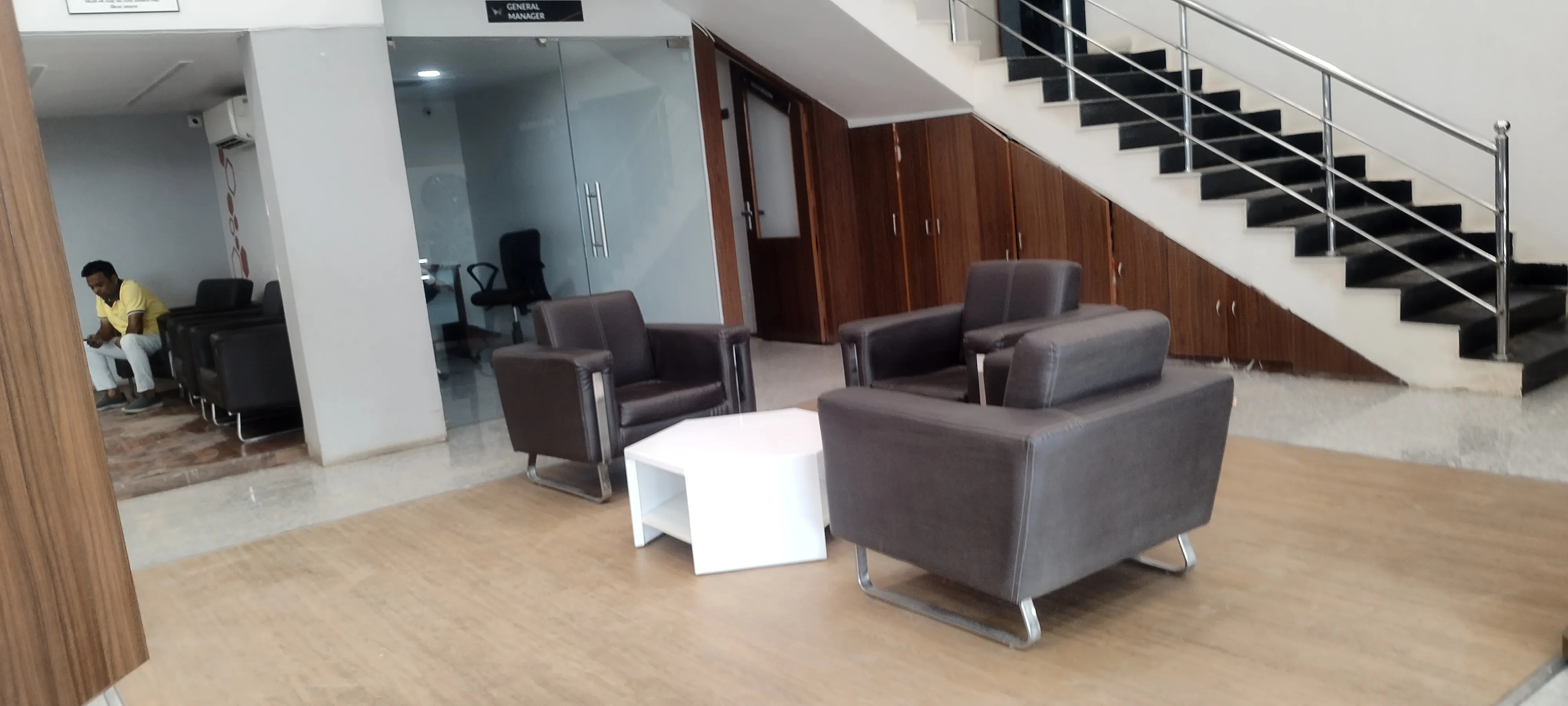 Pratik Automobiles image