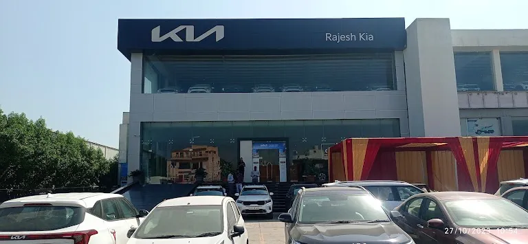 Rajesh Motors Kia image