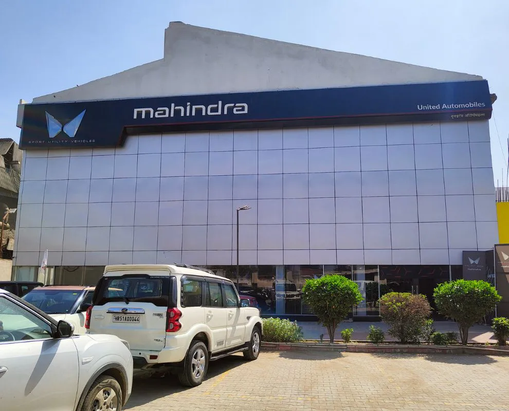 United Automobiles image