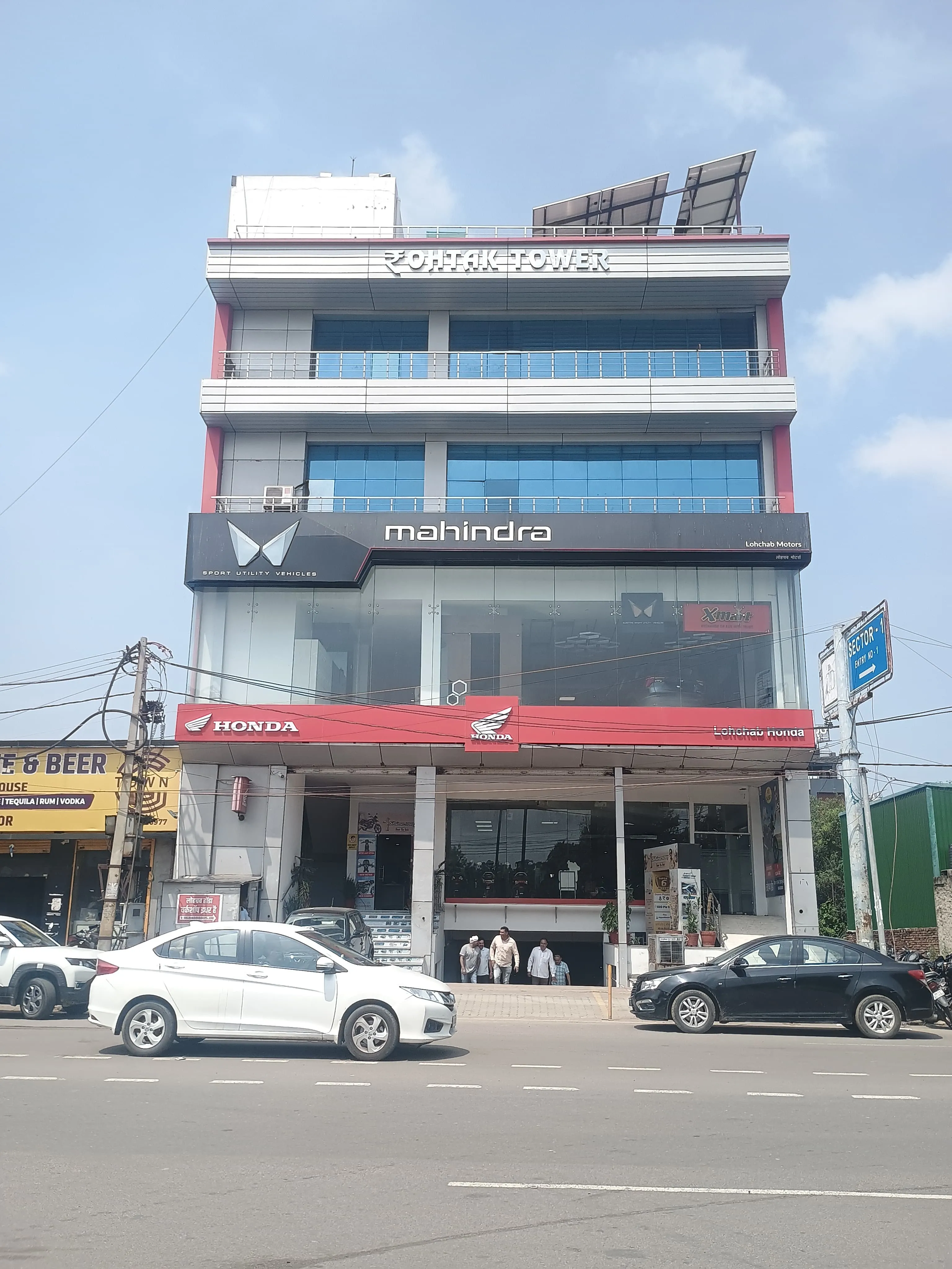 Lohchab Mahindra image