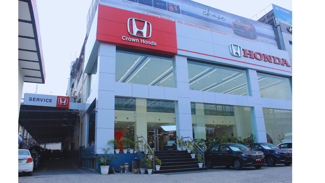 Crown Honda image